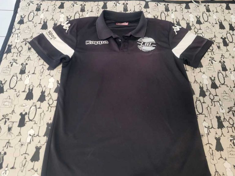 tshirt personnalisé avec le logo du club de pétanque